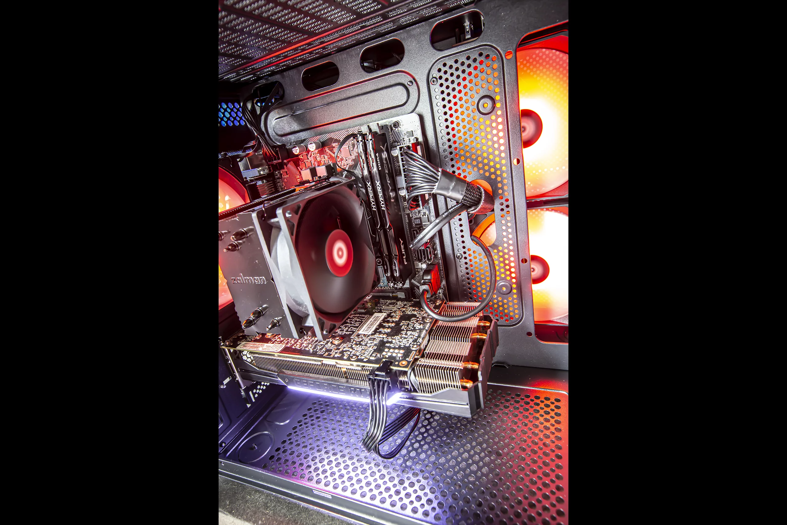 PC Gamer GTHINKS Lyon — I5 10400F | RTX 2060 6Go | 16Go DDR4 — photo 4