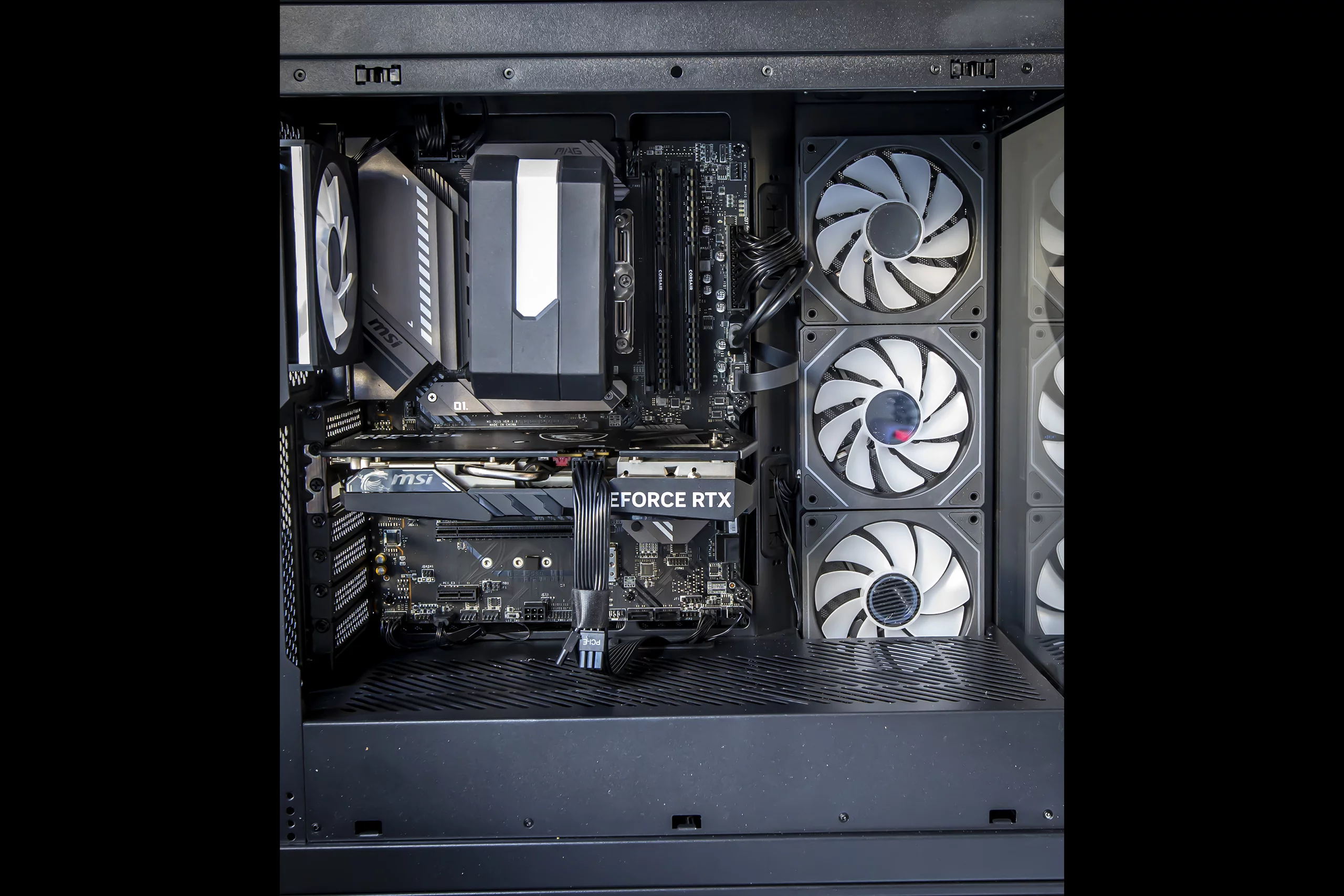 PC Gamer GTHINKS Lyon — i5 11400F | RTX 4060 8Go | 32Go DDR4 — photo 4