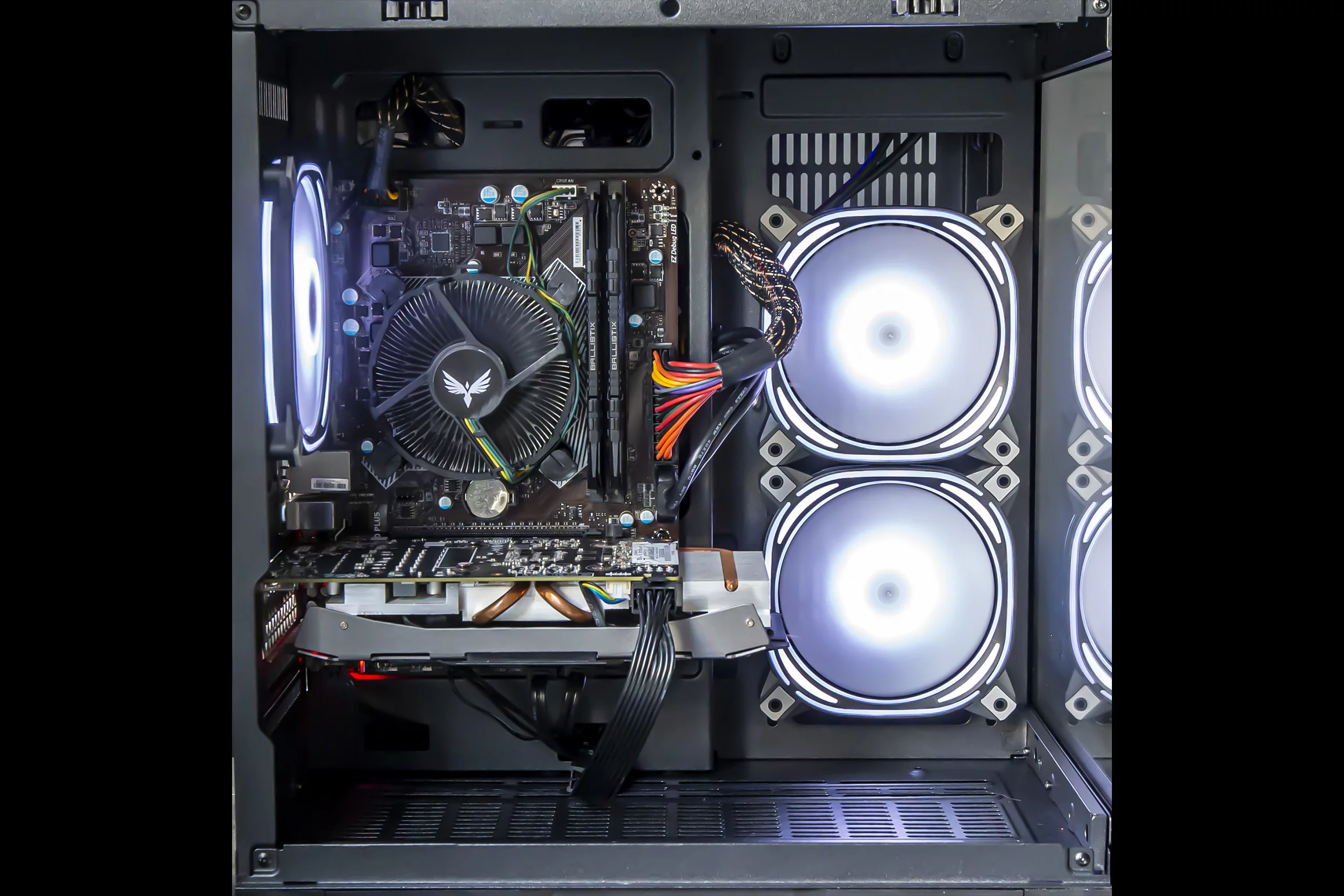 PC Gamer GTHINKS Lyon — I5 7400| GTX 1660 Super 6Go | 16Go DDR4 — photo 2
