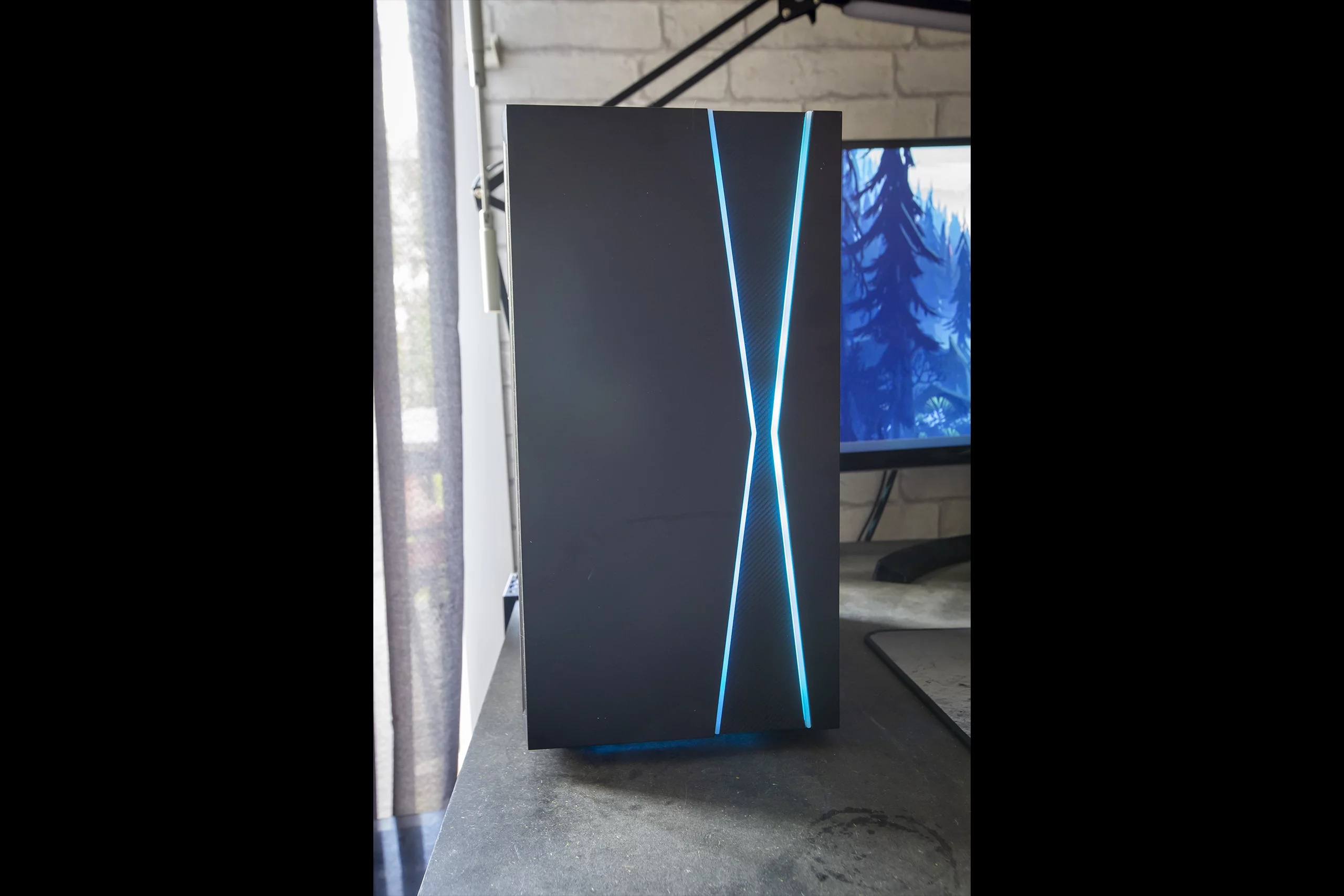 PC Gamer GTHINKS Lyon — I5 8500 | RX 5700 XT 8Go | 16Go DDR4 — photo 4