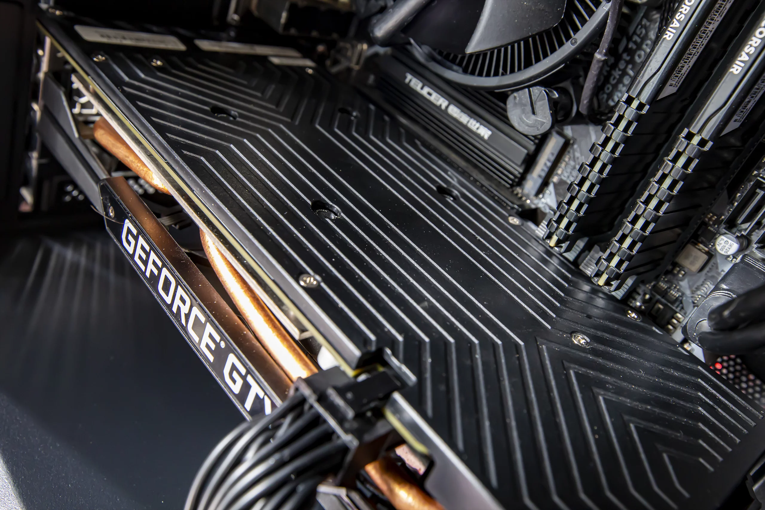 PC Gamer GTHINKS Lyon — I5 9400F | GTX 1660 Super 6Go | 16Go DDR4 — photo 8