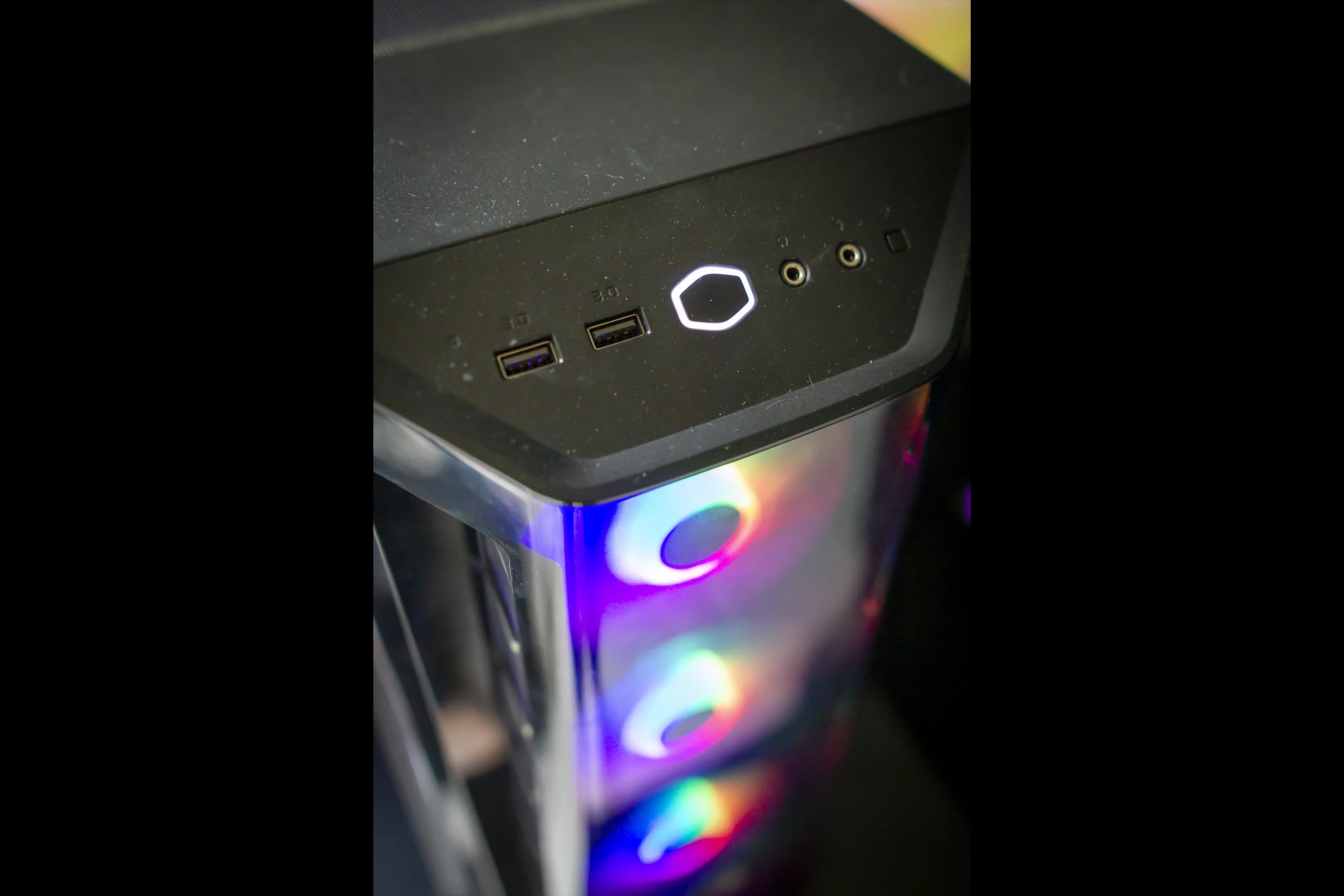 PC Gamer GTHINKS Lyon — I5 9400F | RTX 2060 6Go | 16Go DDR4 — photo 5