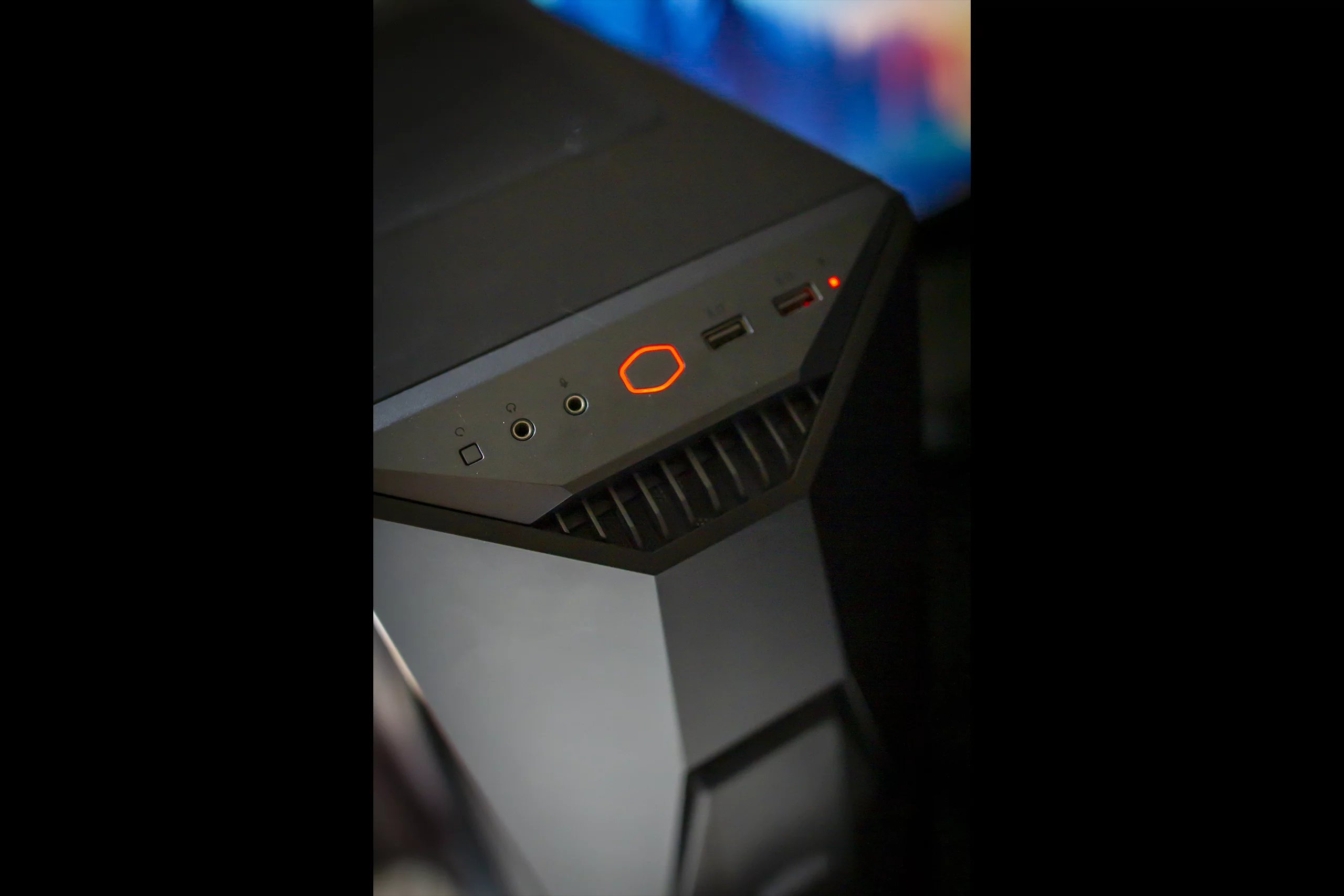 PC Gamer GTHINKS Lyon — I5 9400F | RTX 2060 S 8Go | 16Go DDR4 — photo 6