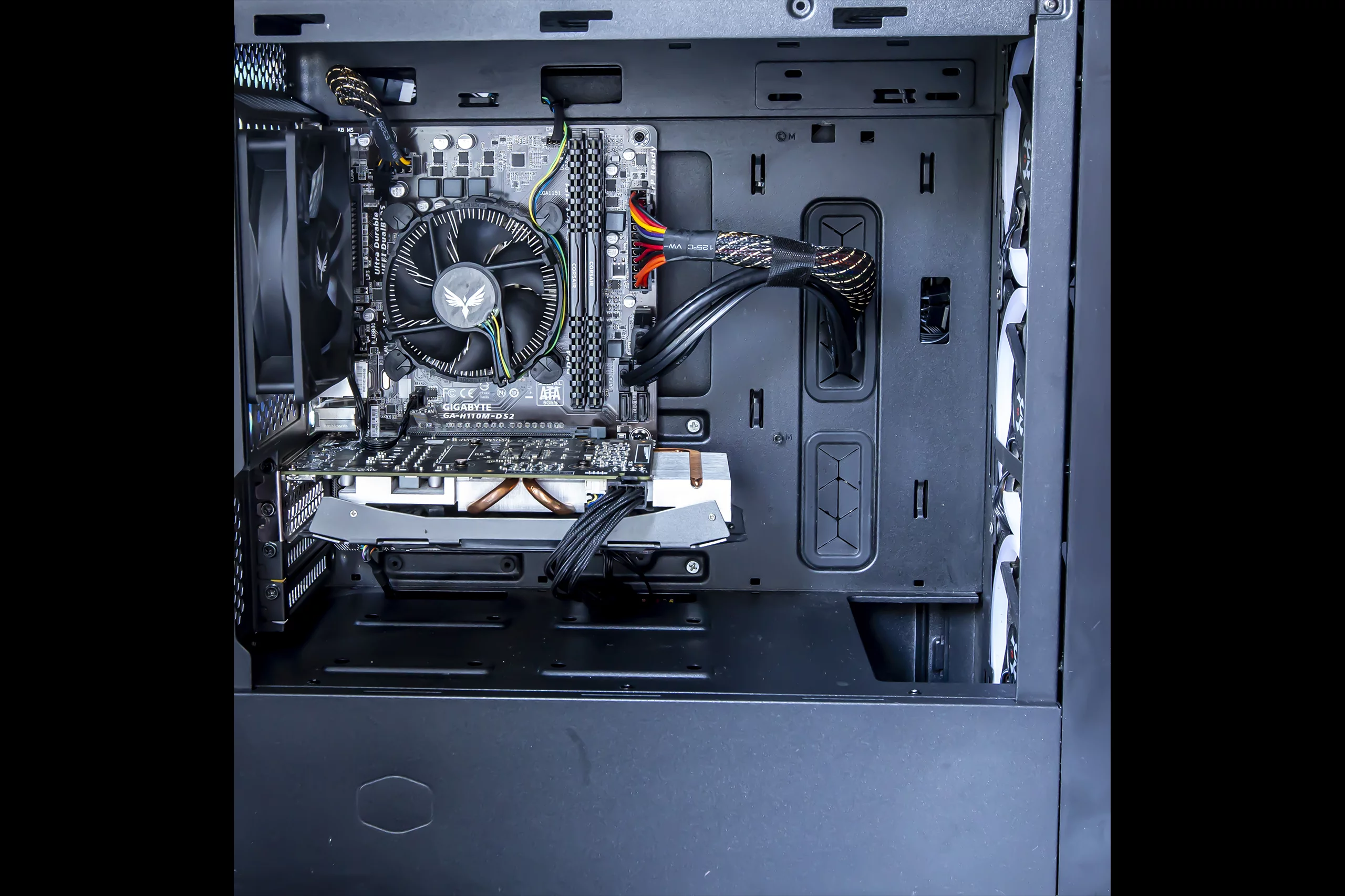 PC Gamer GTHINKS Lyon — I7 6700| GTX 1660 S 6Go | 16Go DDR4 — photo 2
