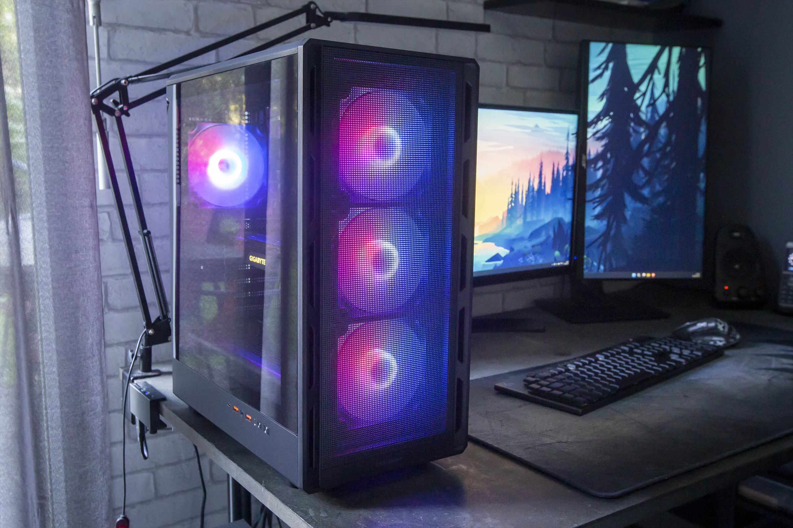 PC Gamer GTHINKS Lyon — I7 6700 | RTX 2060 6Go | 16Go DDR4 — photo 1