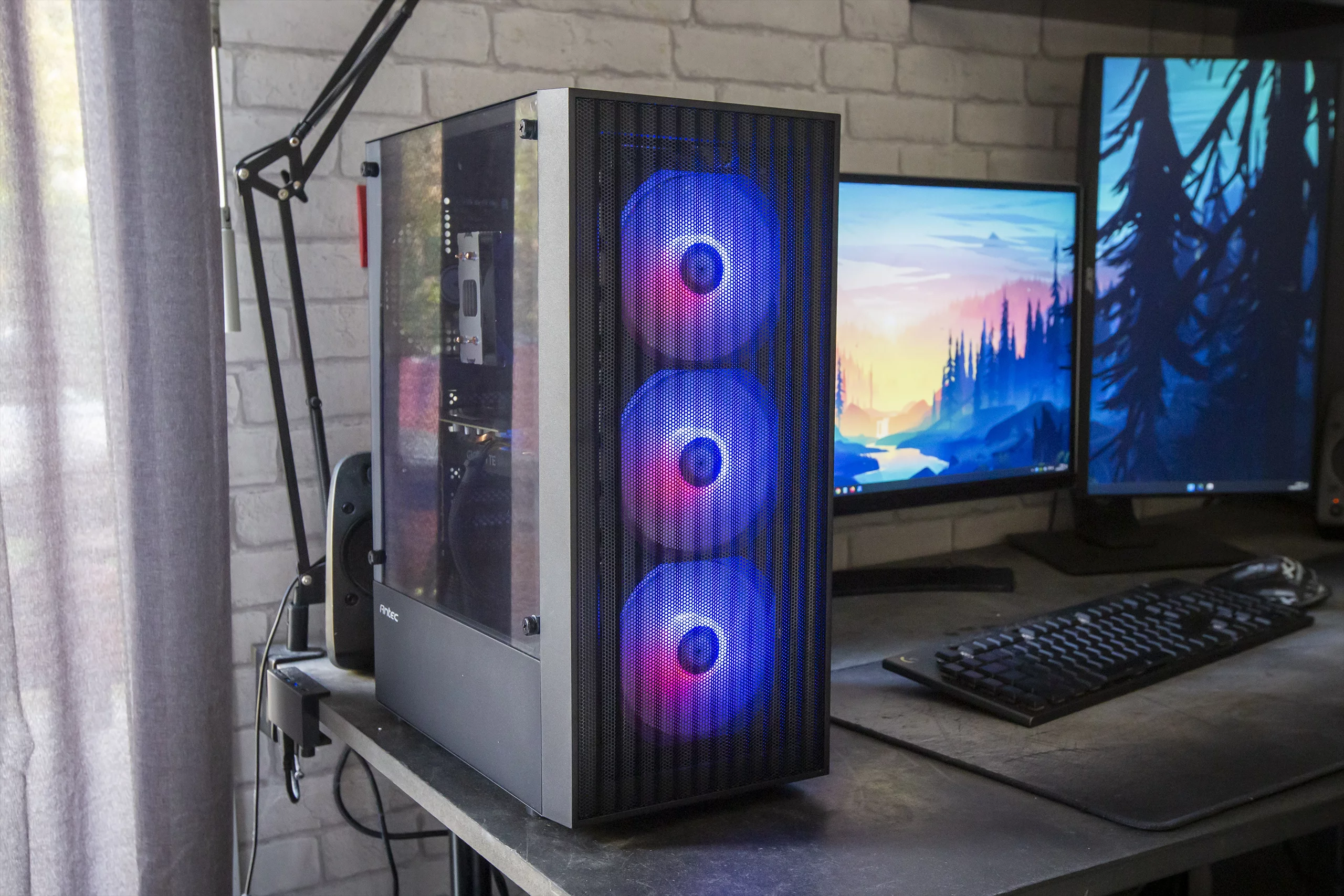 PC Gamer GTHINKS Lyon — I7 6700K | RTX 2060 6Go | 16Go DDR4 — photo 1