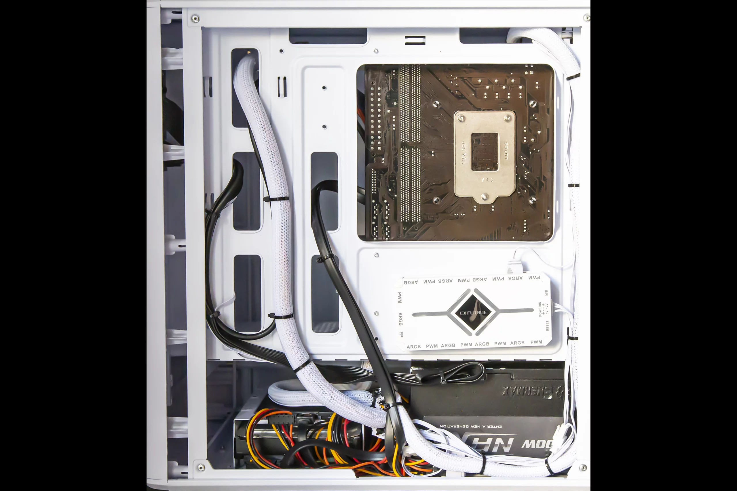 PC Gamer GTHINKS Lyon — I7 6700K | RTX 2060 6Go | 16Go DDR4 — photo 5