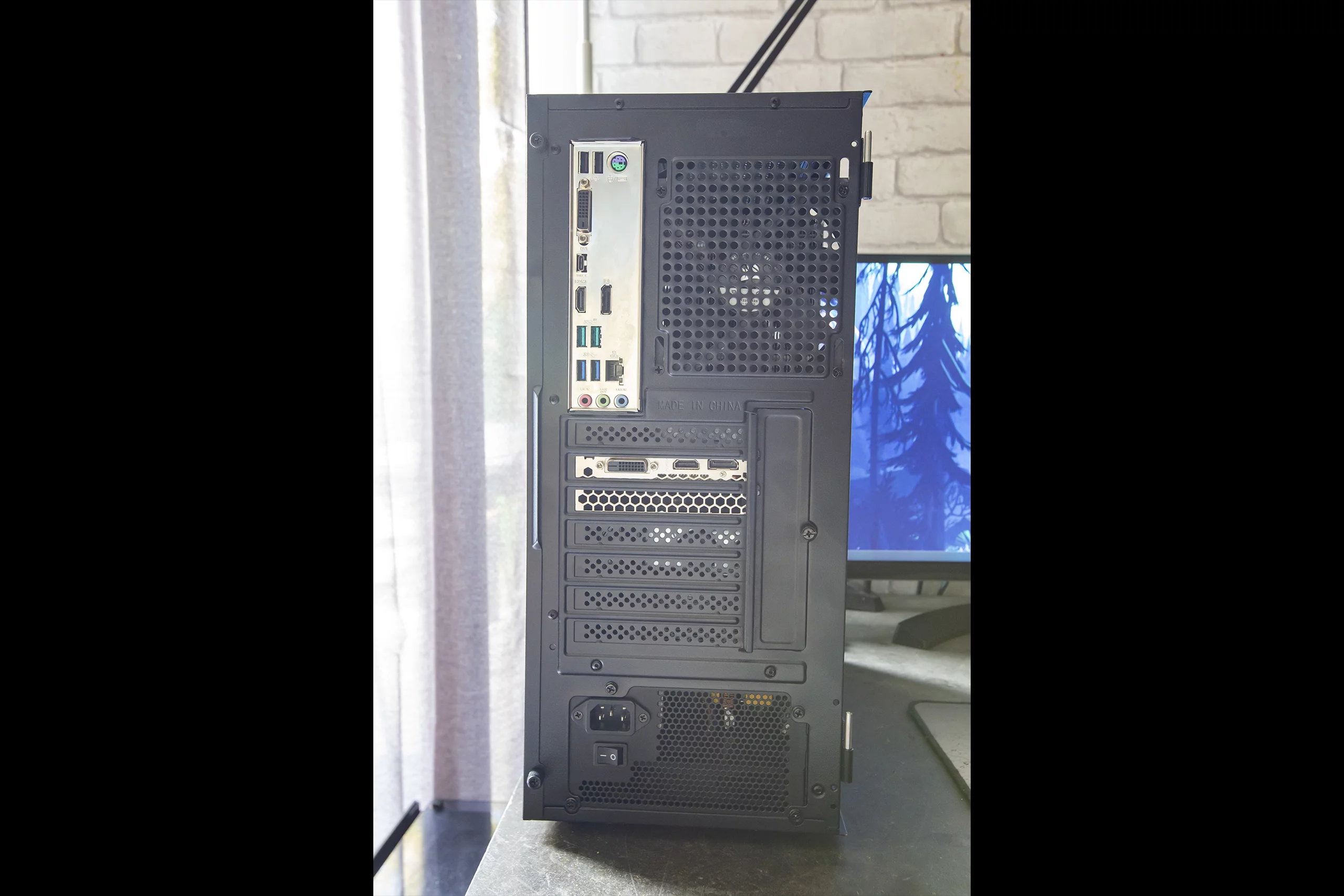 PC Gamer GTHINKS Lyon — I7 7700K | RTX 2060 6Go | 16Go DDR4 — photo 4