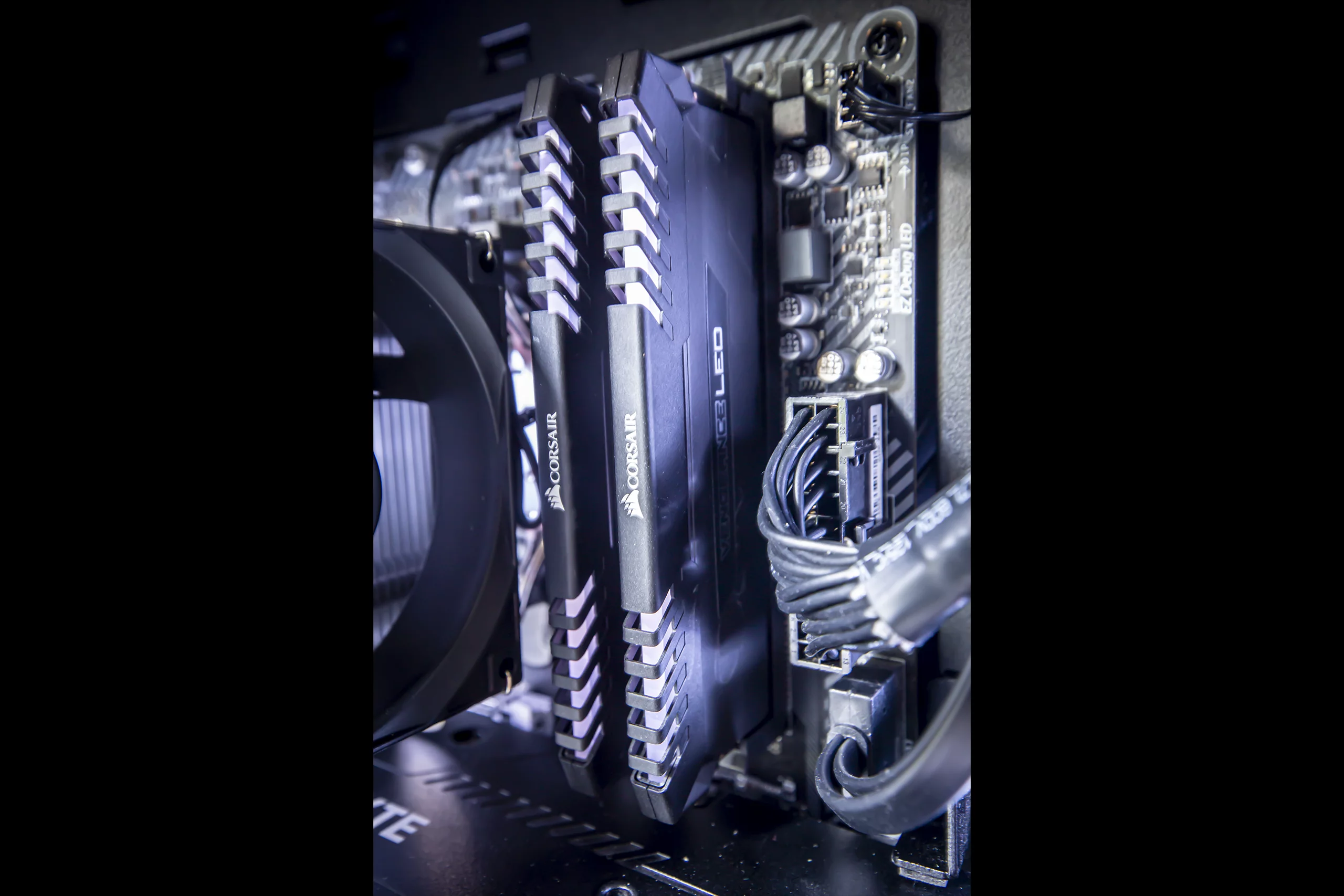 PC Gamer GTHINKS Lyon — I7 8700 | RTX 2070 8Go | 16Go DDR4 — photo 4