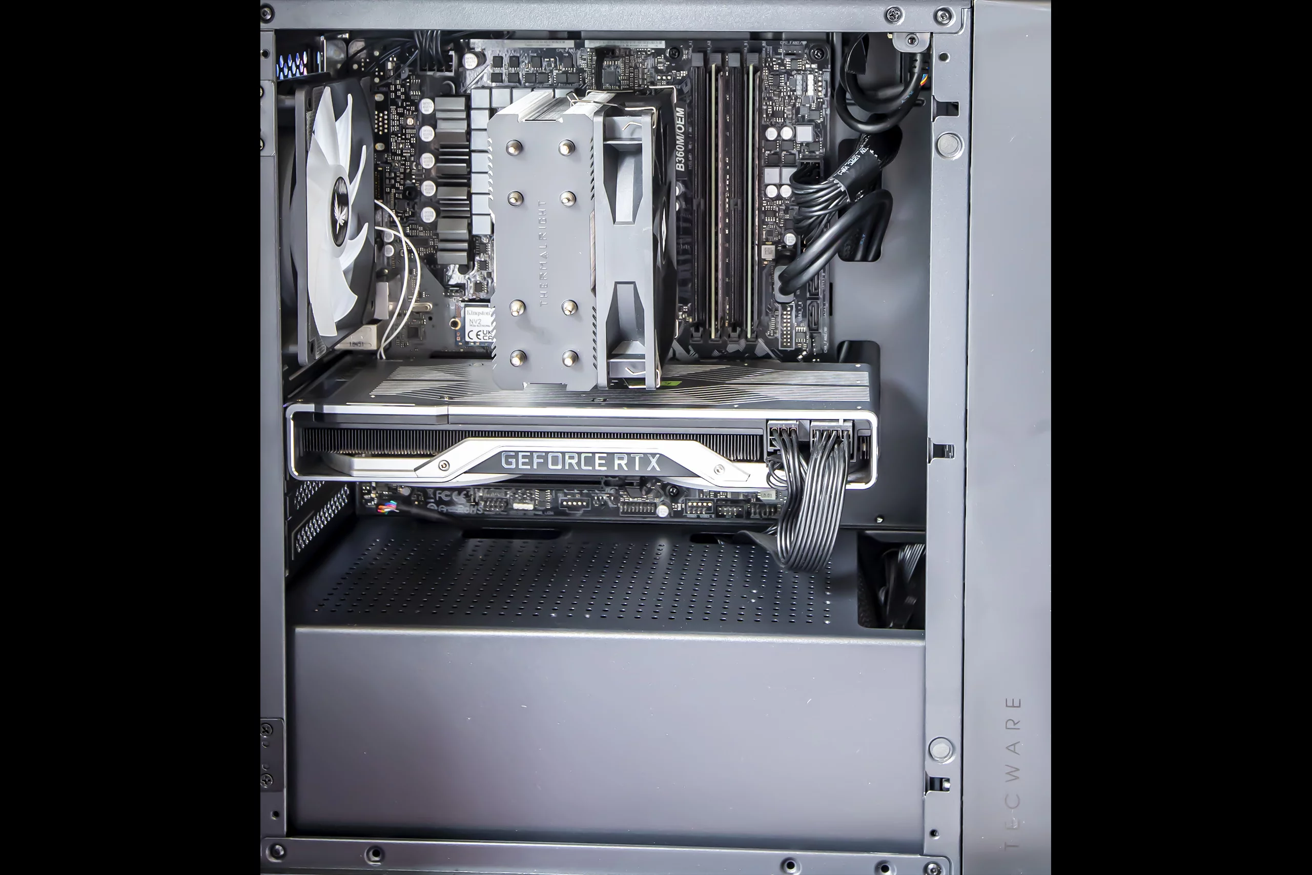 PC Gamer GTHINKS Lyon — I7 8700 | RTX 2070 Super 8Go | 16Go DDR4 — photo 2