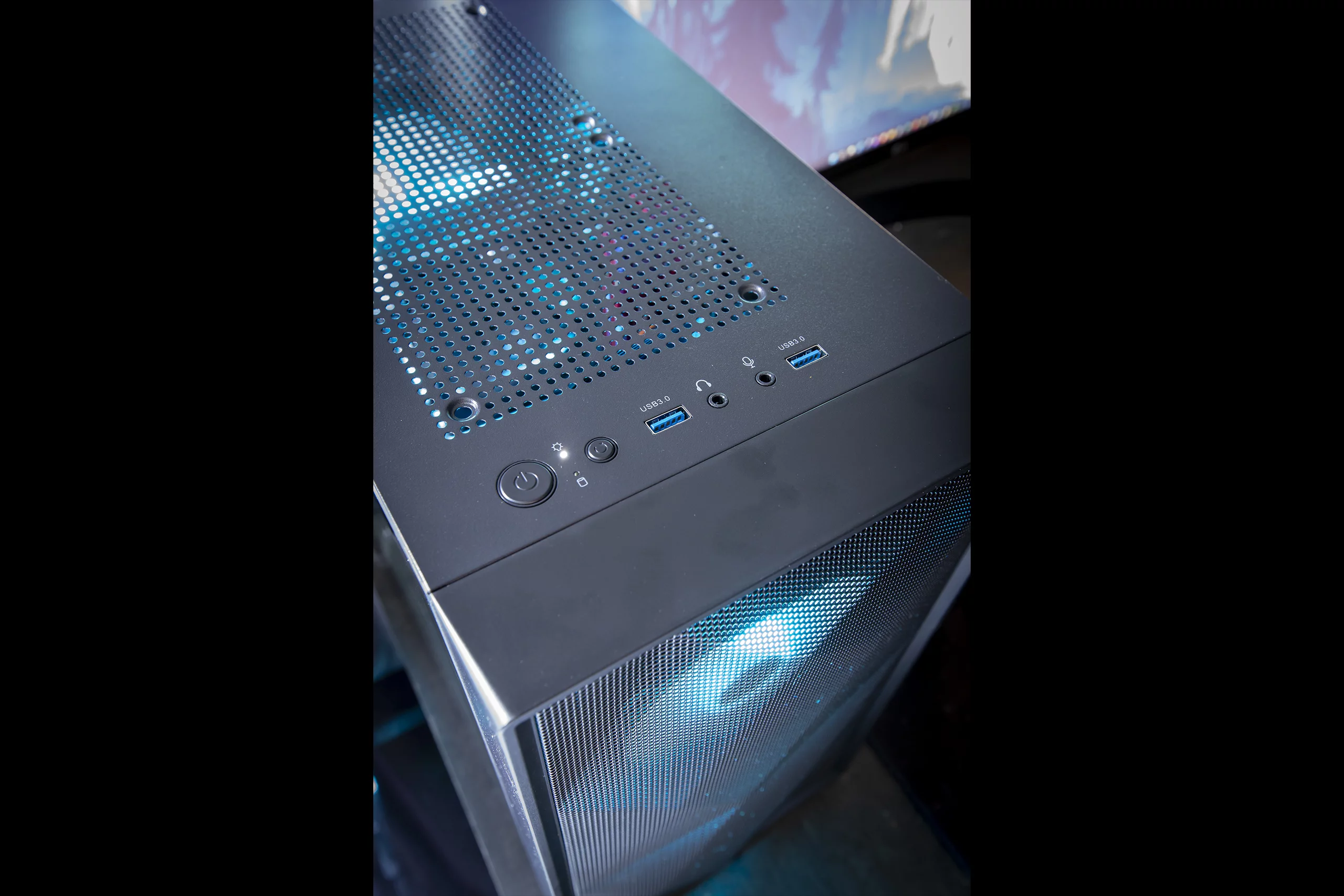 PC Gamer GTHINKS Lyon — I7 8700 | RTX 2070 Super 8Go | 16Go DDR4 — photo 4