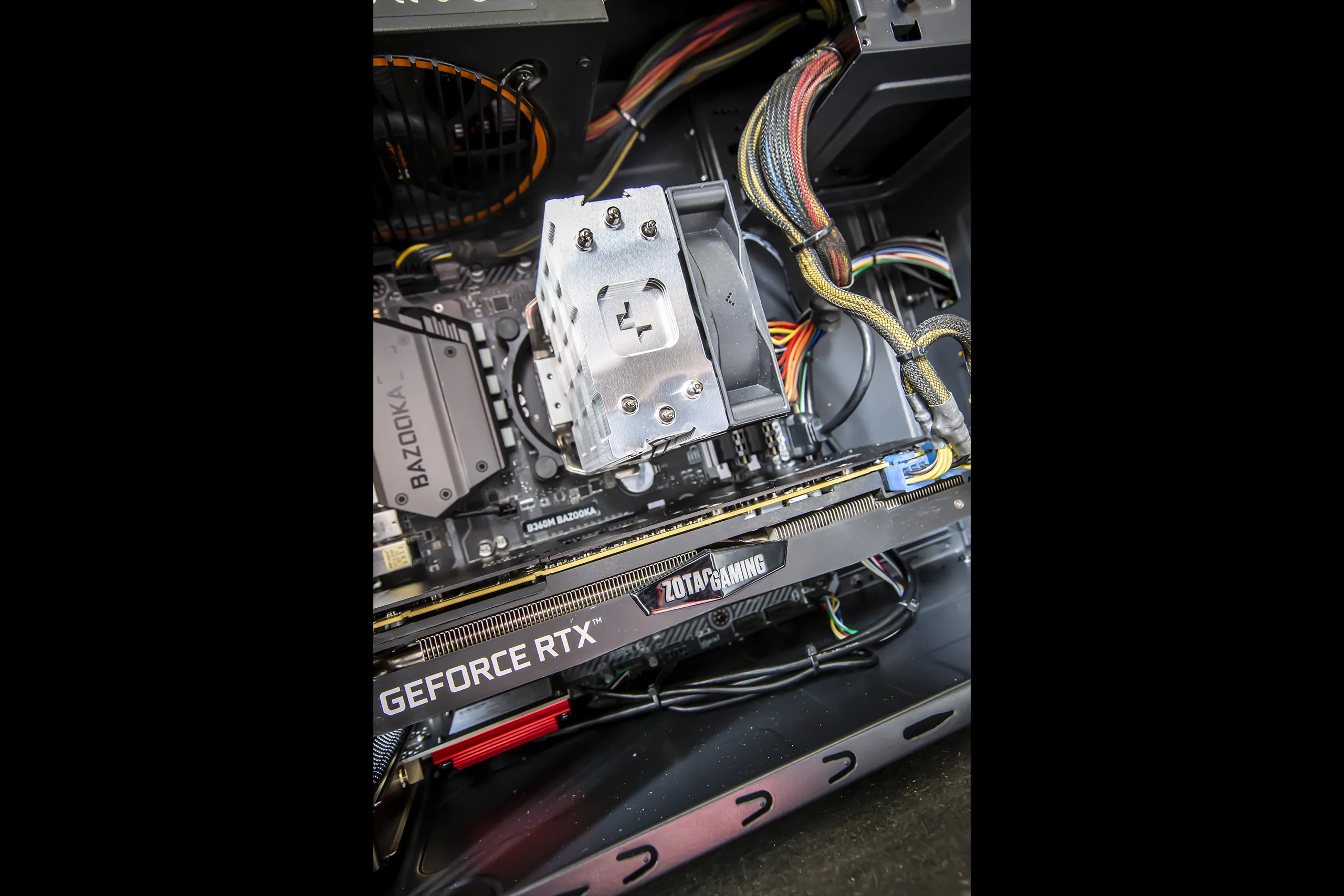 PC Gamer GTHINKS Lyon — I7 9700 | RTX 2070 Super 8Go | 32Go DDR4 — photo 3
