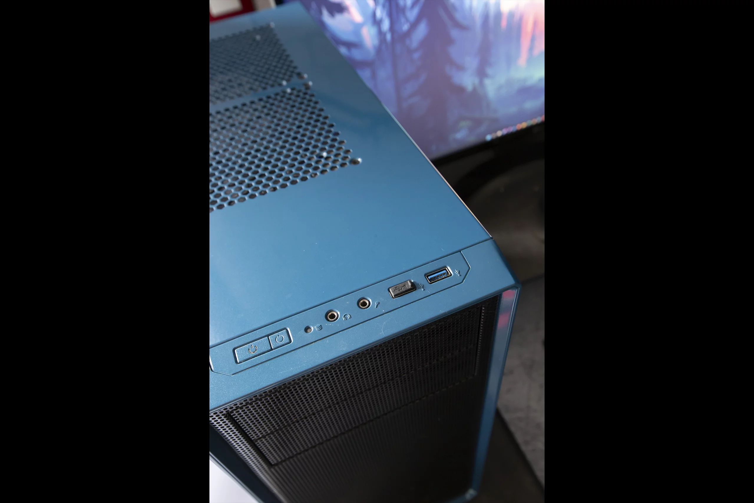 PC Gamer GTHINKS Lyon — R7 2700X | RTX 2070 8Go | 16Go DDR4 — photo 5