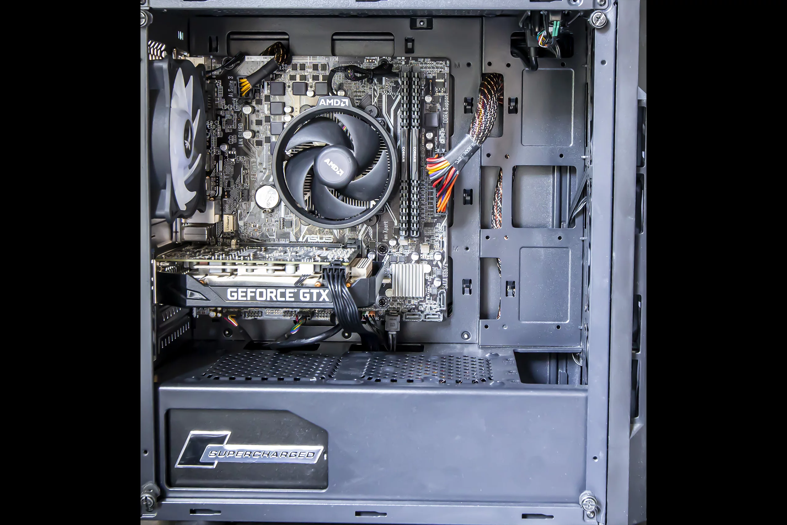 PC Gamer GTHINKS Lyon — R5 1600X | GTX 1660 Ti 6Go | 16Go DDR4 — photo 2