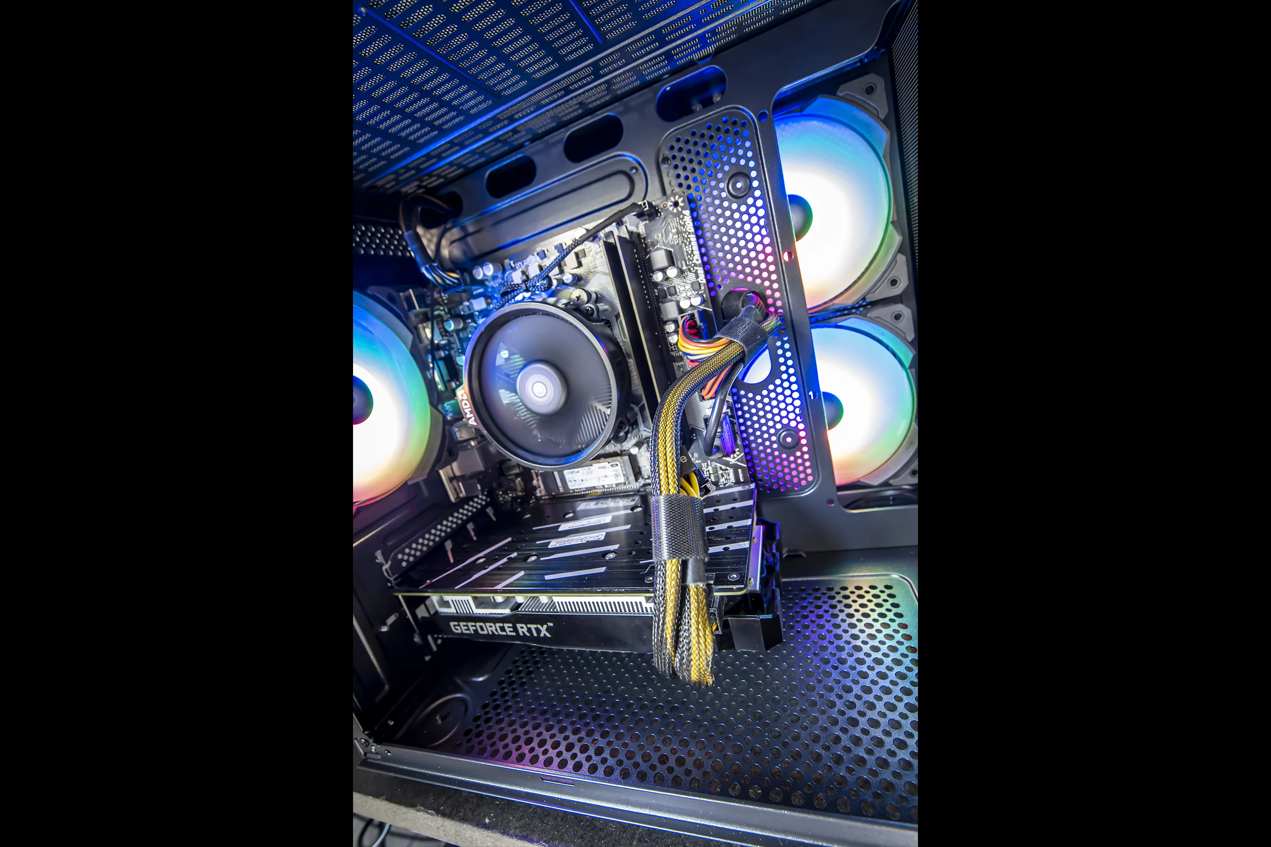 PC Gamer GTHINKS Lyon — R5 3600 | RTX 2060 8Go | 16Go DDR4 — photo 3