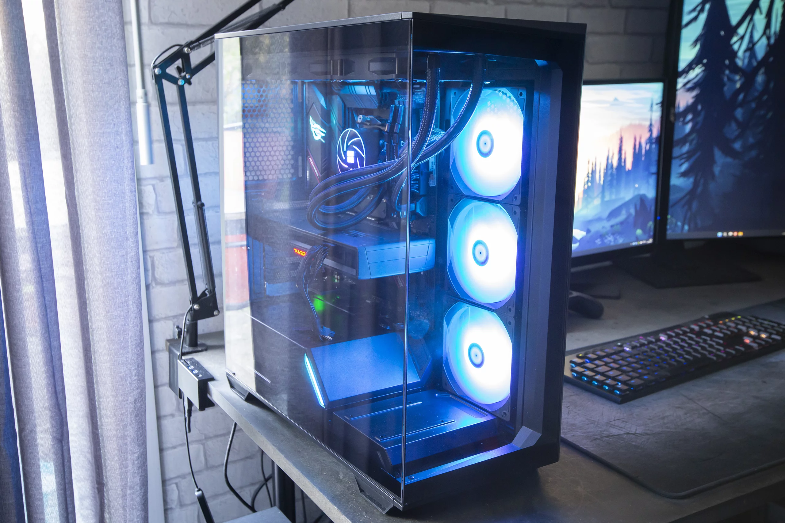 PC Gamer GTHINKS Lyon — R5 5600X | RX 6750 XT 12Go | 32Go DDR4 — photo 1