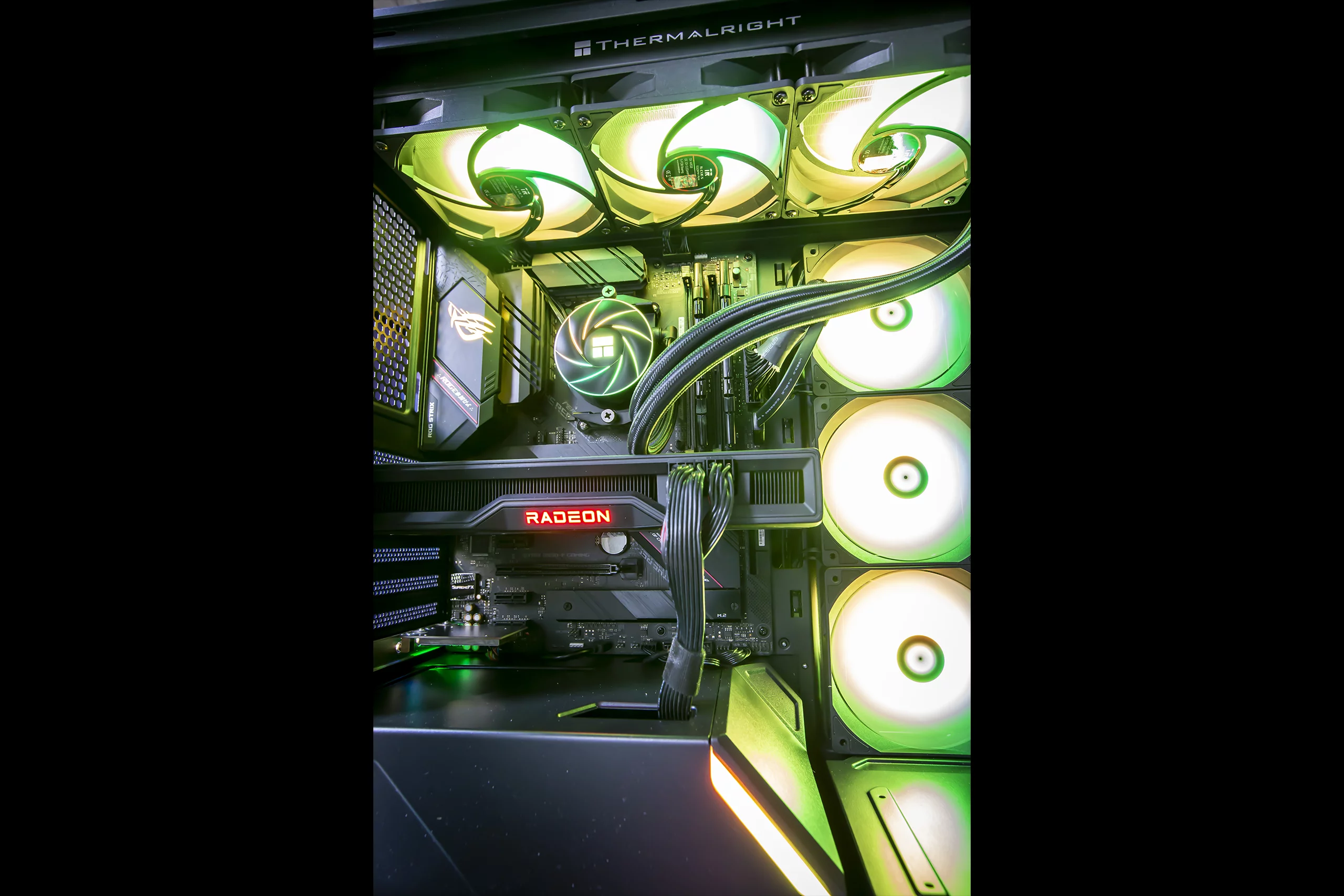 PC Gamer GTHINKS Lyon — R5 5600X | RX 6750 XT 12Go | 32Go DDR4 — photo 7