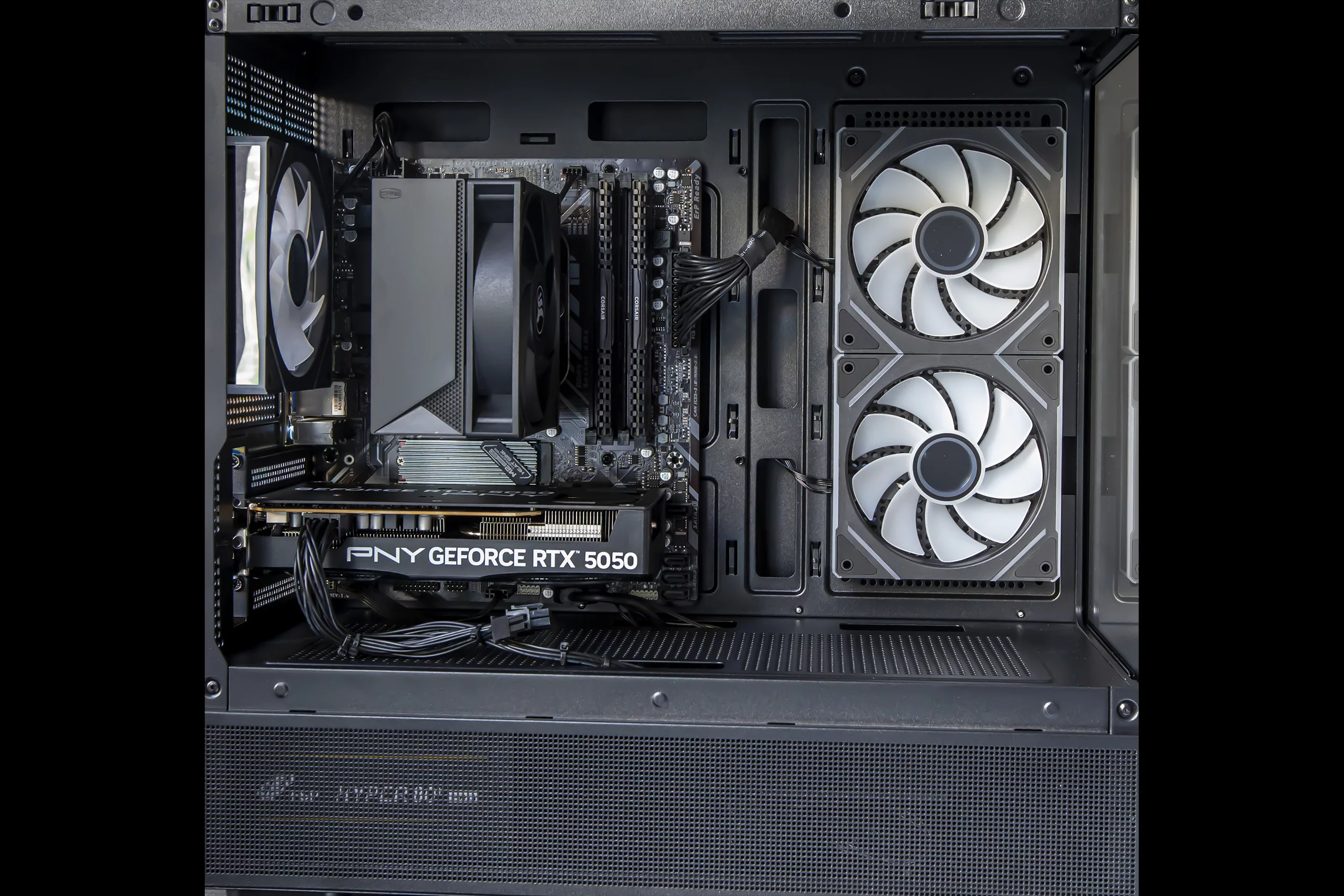 PC Gamer GTHINKS Lyon — R7 3700X | RTX 5050 8Go | 16Go DDR4 — photo 7